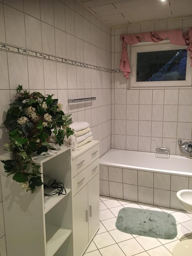 Ferienwohnung Nett 아데나우 외부 사진